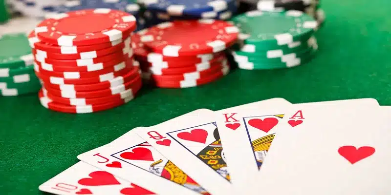 Sảnh rồng là bộ bài tối thượng trong poker